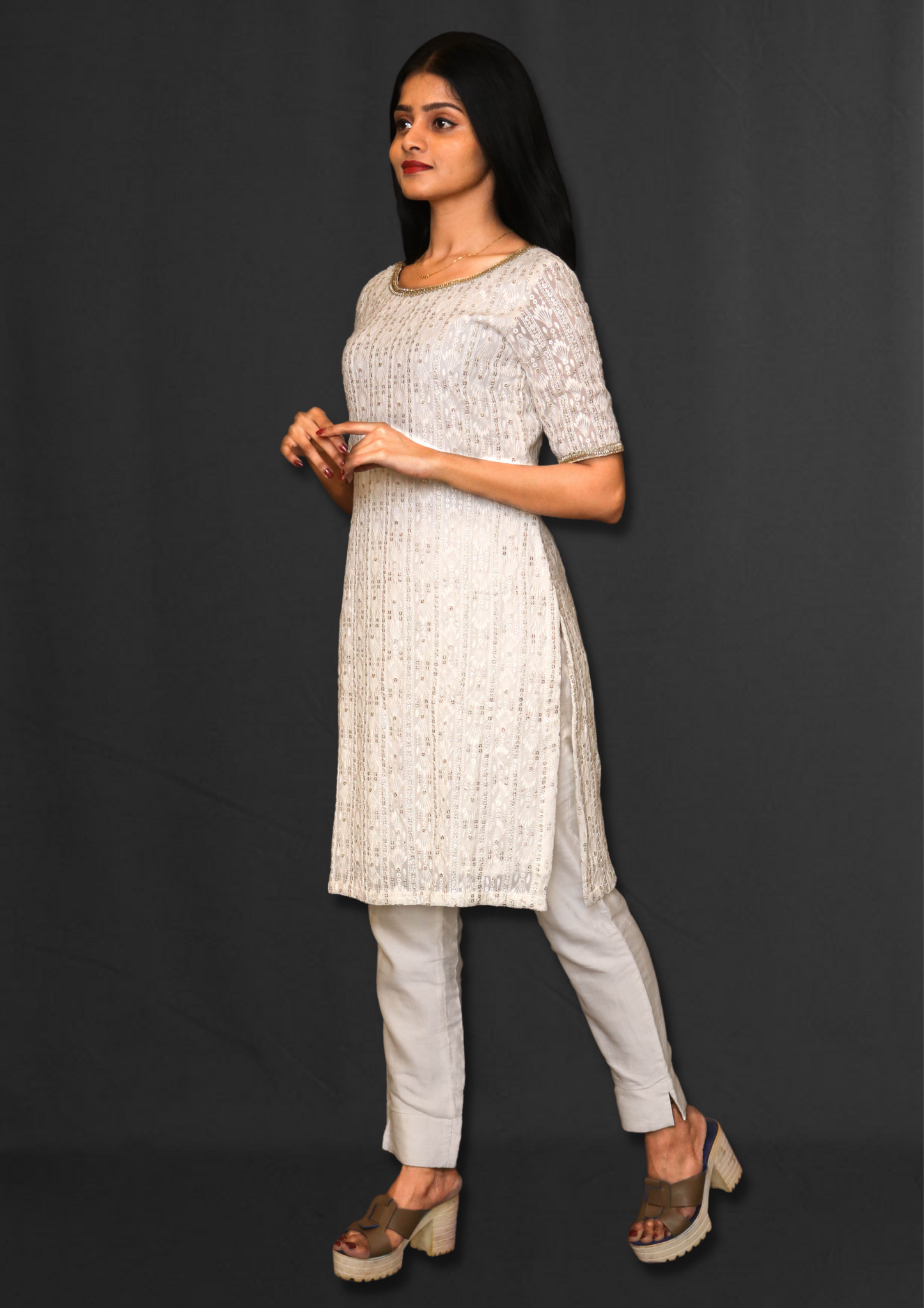 Lucknowi Short Kurta